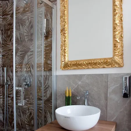 Apartment Arena D'intorno *