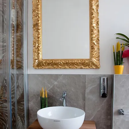 Apartment Arena D'intorno